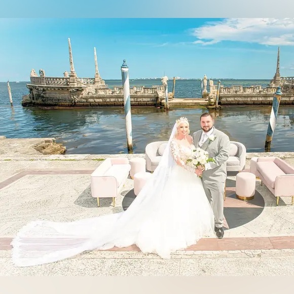 WELCOME - Picture 4 of 4